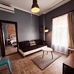 Zig Zag 5- Old Town 康斯坦察